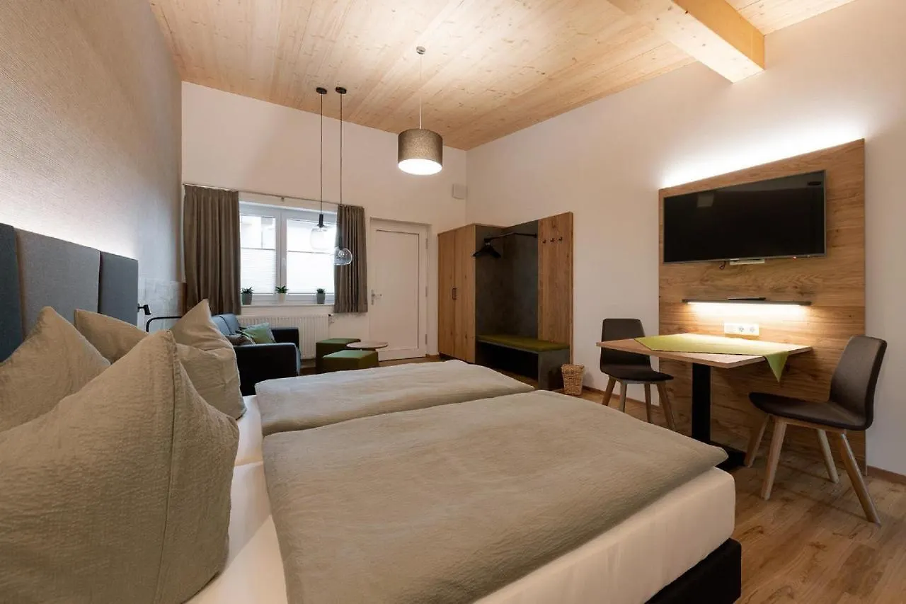 شقة Gaestezimmer/Appartement Familie John Veitsbronn